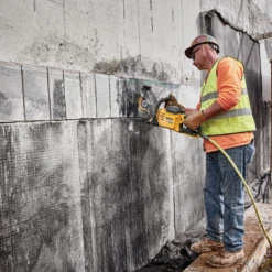 DeWalt DCS692X2 60V Max FlexVolt 9" Cut-Off Saw Kit -Best Tool Shop image 072014e2 395c 443e b8fe 04aed331a926