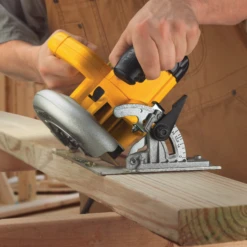 DeWalt DWE575 7-1/4" Lightweight Circular Saw -Best Tool Shop image 3d5c0223 f09f 4c6d 96aa dc47de29f5fa
