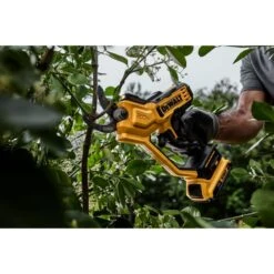 DeWalt DCPR320B 20V Max 1-1/2" Cordless Pruner (Tool Only) -Best Tool Shop image 9485385c b30b 4287 8caf 1a5f6b51b889