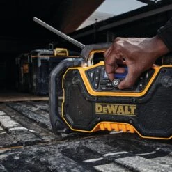 DeWalt DCR028B 12V/20V MAX Bluetooth Cordless Jobsite Radio -Best Tool Shop image a2bfd740 e136 40ed b253 ee37a1fd689d