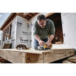 DeWalt DCS571B ATOMIC 20V MAX Brushless 4-1/2" Cordless Circular Saw (Tool Only) -Best Tool Shop image da96da71 061a 46ff abc0 1d8121437e14